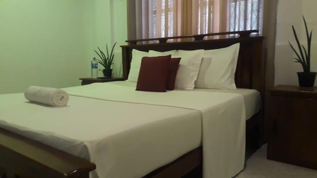 Enara Luxury Stay Katugastota Екстериор снимка