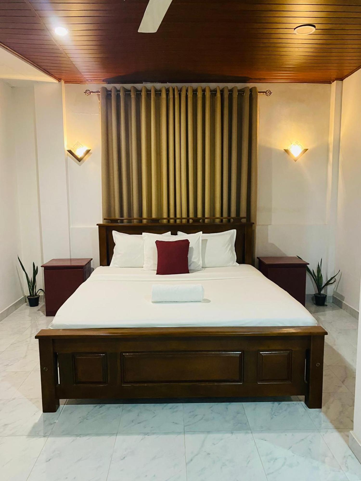 Enara Luxury Stay Katugastota Екстериор снимка