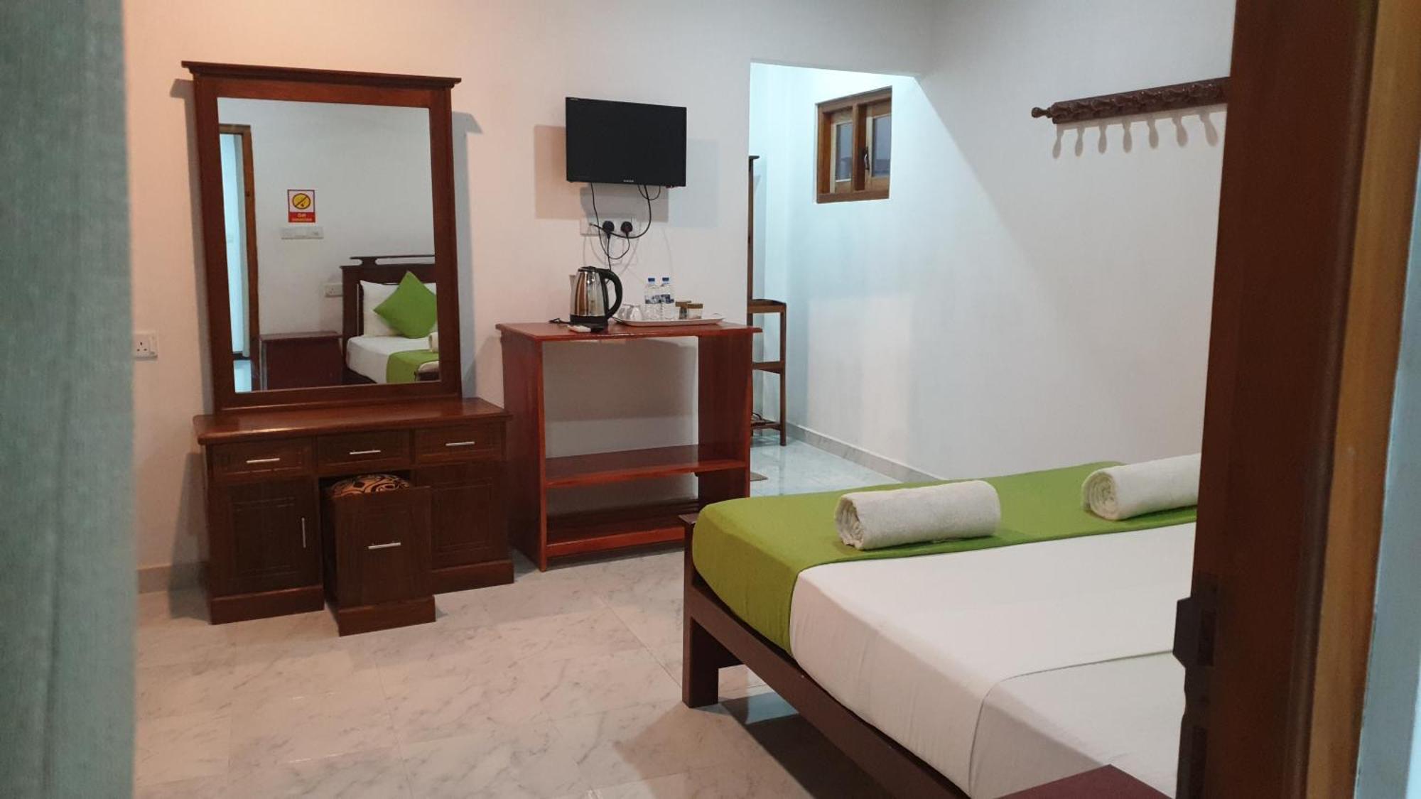 Enara Luxury Stay Katugastota Екстериор снимка